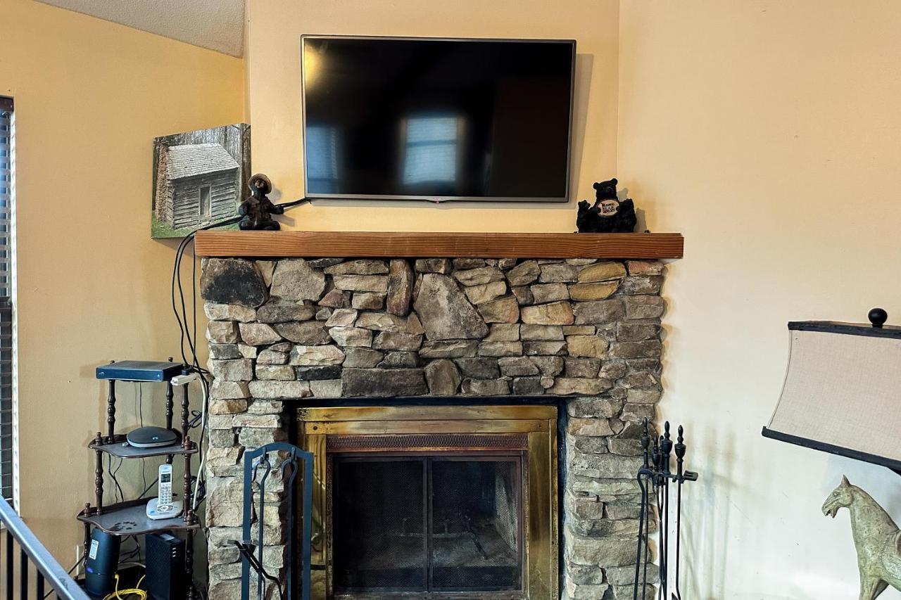 Smoky View Chalet Gatlinburg Εξωτερικό φωτογραφία